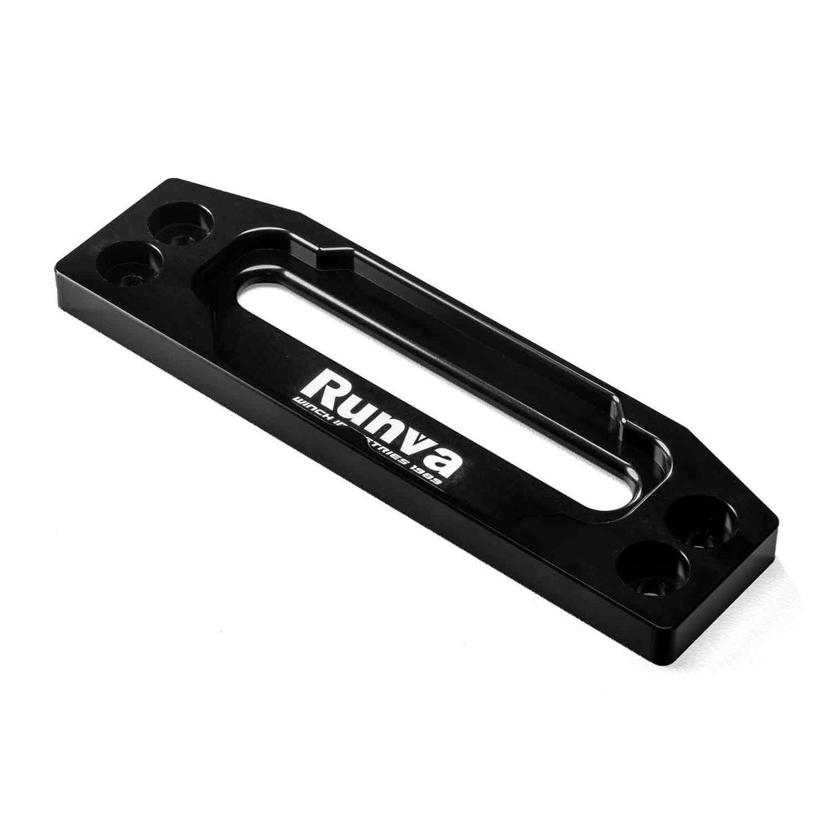 Runva 13 Expedition winch 12V, 13,000lbs