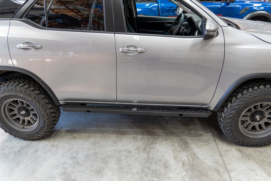 Rock Sliders, Suitable for Toyota Fortuner N80, 2015 on