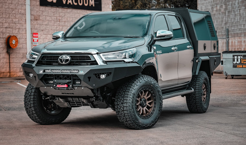 Predator Bull bar, Suitable for Toyota Hilux N80, 2020-current (MY21-current))