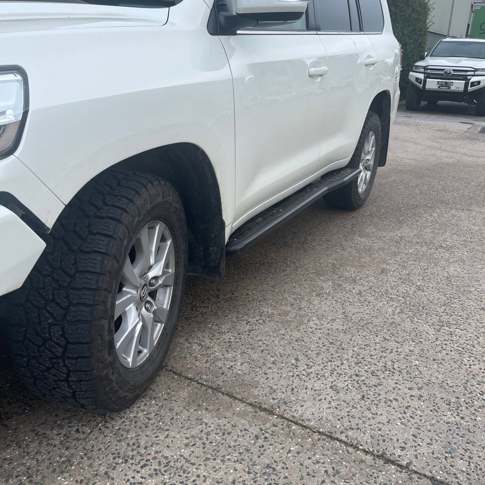 200 Series Toyota Landcruiser Revolution Rock Sliders