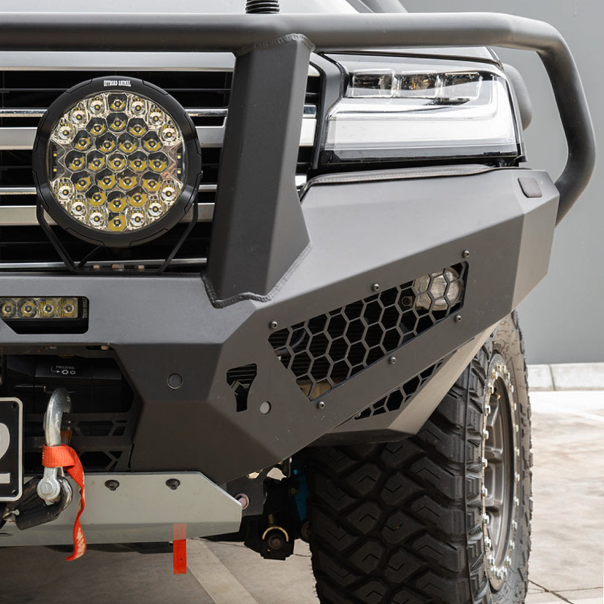 Toro Bull bar, To suit Toyota Land Cruiser 300 Series, 2021 on