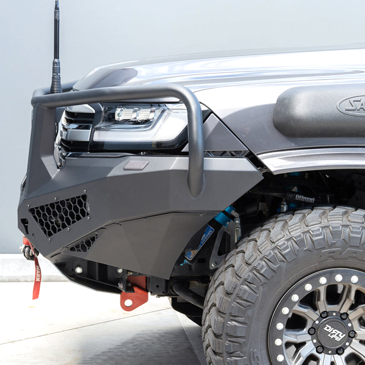 Toro Bull bar, To suit Toyota Land Cruiser 300 Series, 2021 on