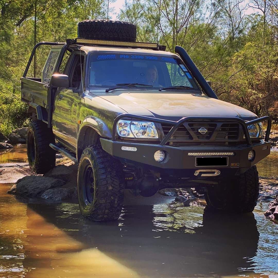 Muzzbar - Nissan GU Patrol Series 3 Bull Bar - 4x4 Offroad Centre