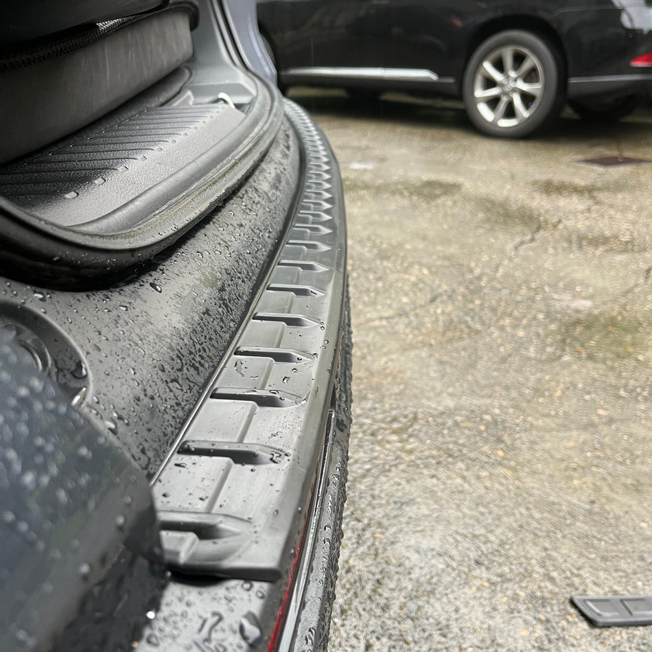 Honda CR-V (RS) SUV 2024-2026 Rear Bumper Protector / Cargo Step Panel (Resin)