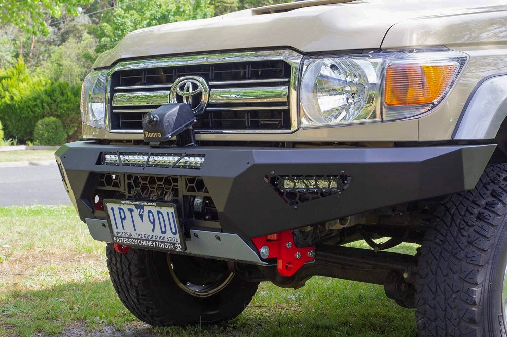 Predator Bull bar, Suitable for Single cab Toyota Land Cruiser 79 Series, 2017-2023