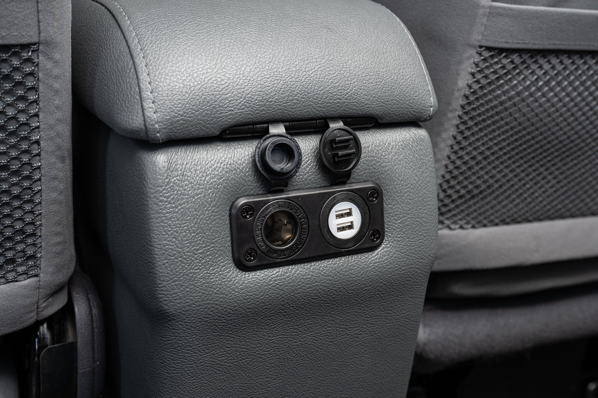 Full Length Centre Console (76 Wagon & 79 Dual Cab)