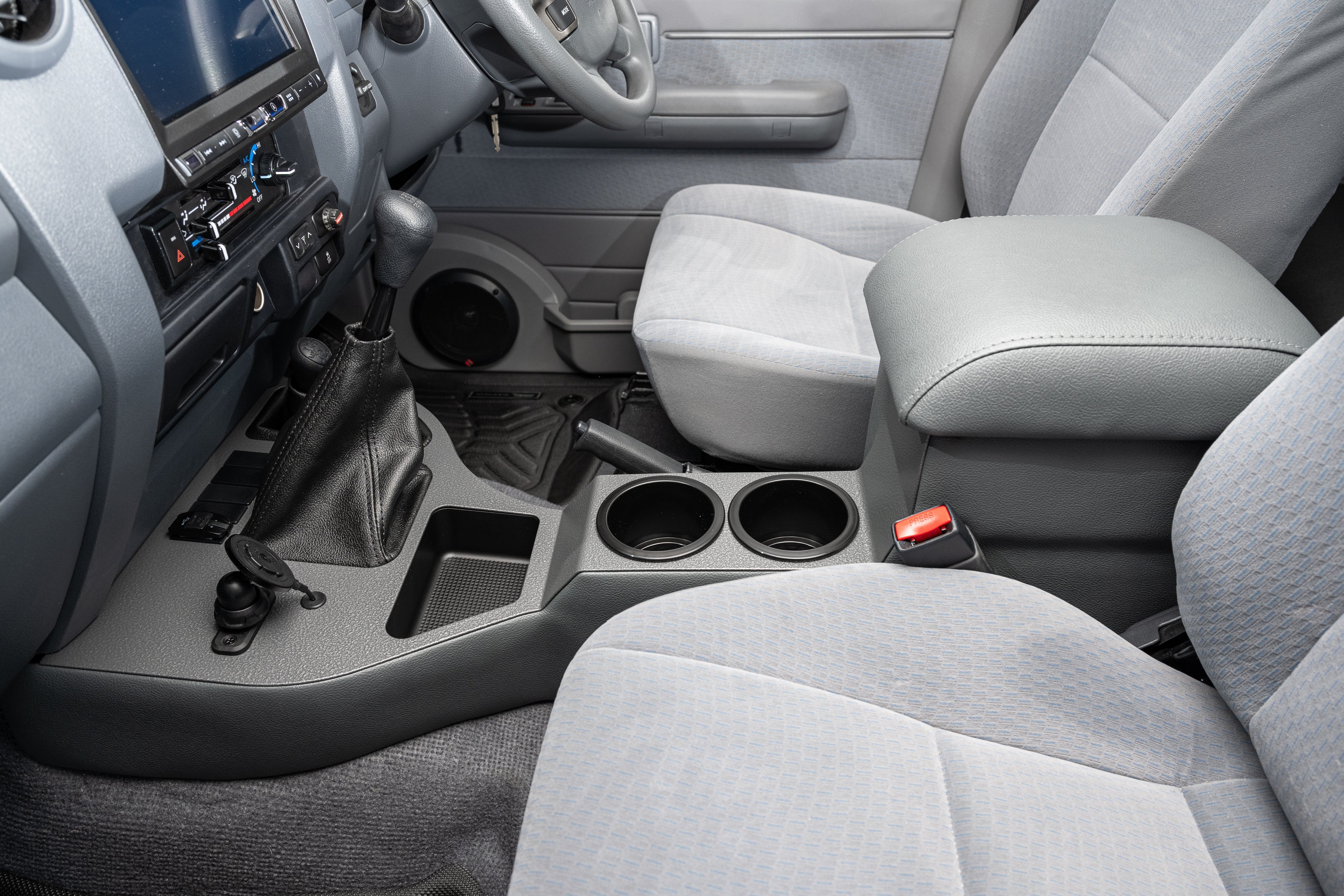 Full Length Centre Console – with Quadlock Magnetic Pivot Head Phone Charger