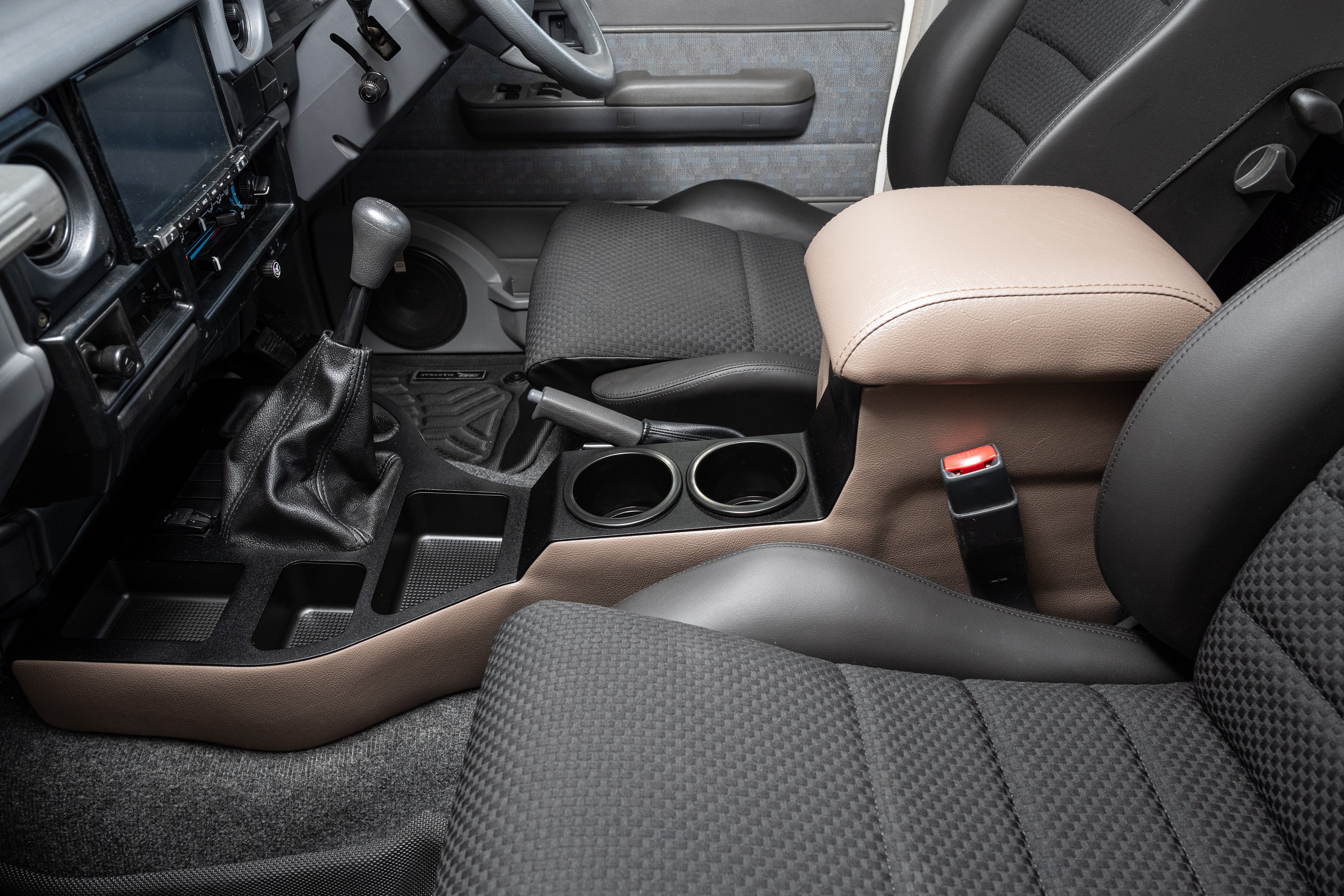 Full Length Centre Console (Old Steel Dash VDJ79 GXL Single Cab)