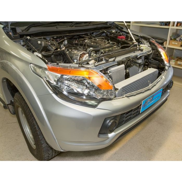 Mitsubishi Triton Intercooler Mq/mr 2.4 Ltr 2015 + - HPD