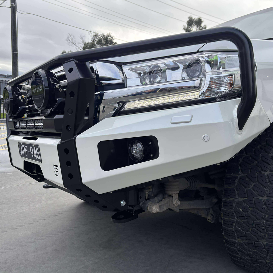 200 Series Toyota Landcruiser Dallas Bull Bar