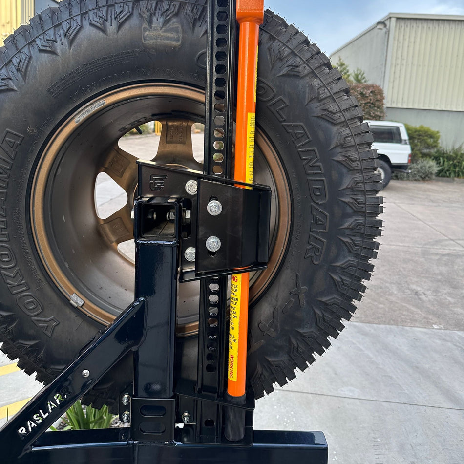Rear Bar Hi Lift Jack & Shovel Holder [Sits between vehicle & carrier]