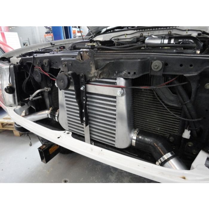 Toyota LandCruiser 100 Series Intercooler 1HZ Center - HPD