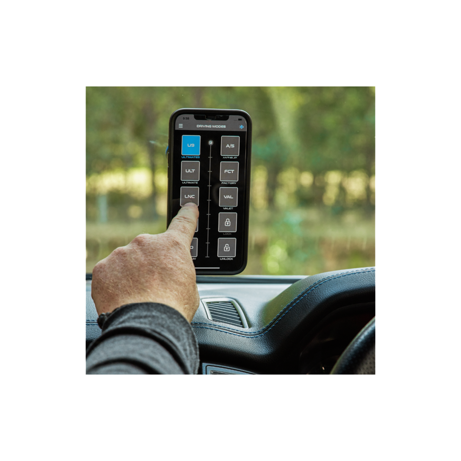 Ultimate9 Throttle Controller for Ford Everest (01/2006 - on), Mazda BT-50 (08/2006 - on), Jaguar XE (03/2015 - on), Land Rover Defender (2001 - on)