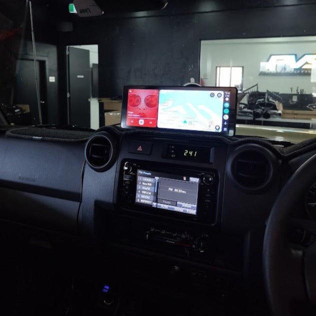 PVS Automotive - Wireless Apple CarPlay and Android Auto Car Stereo, 9.3'' IPS Touchscreen Multimedia Player & Bluetooth 5.0 Audio Hands Free Calling, Mirror Link/GPS/Siri/Google/Waze/GPS - 4X4OC™ | 4x4 Offroad Centre