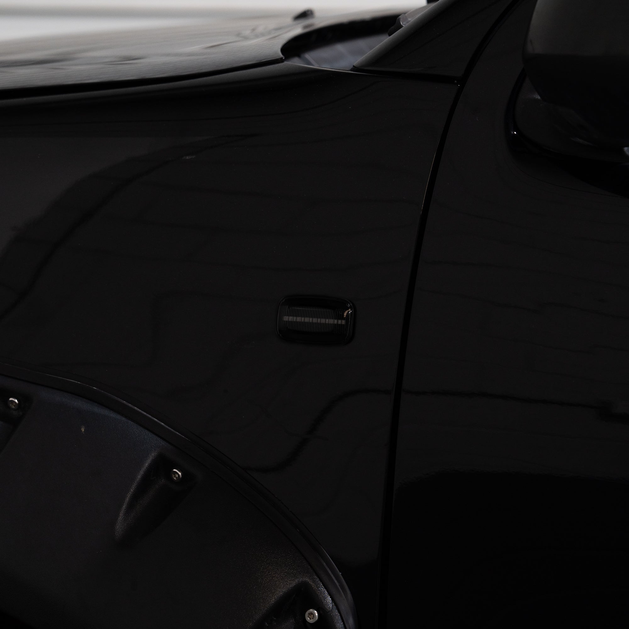 Toyota 70/80/100 Series Sequential Side Indicators - Bushdoof Lighting