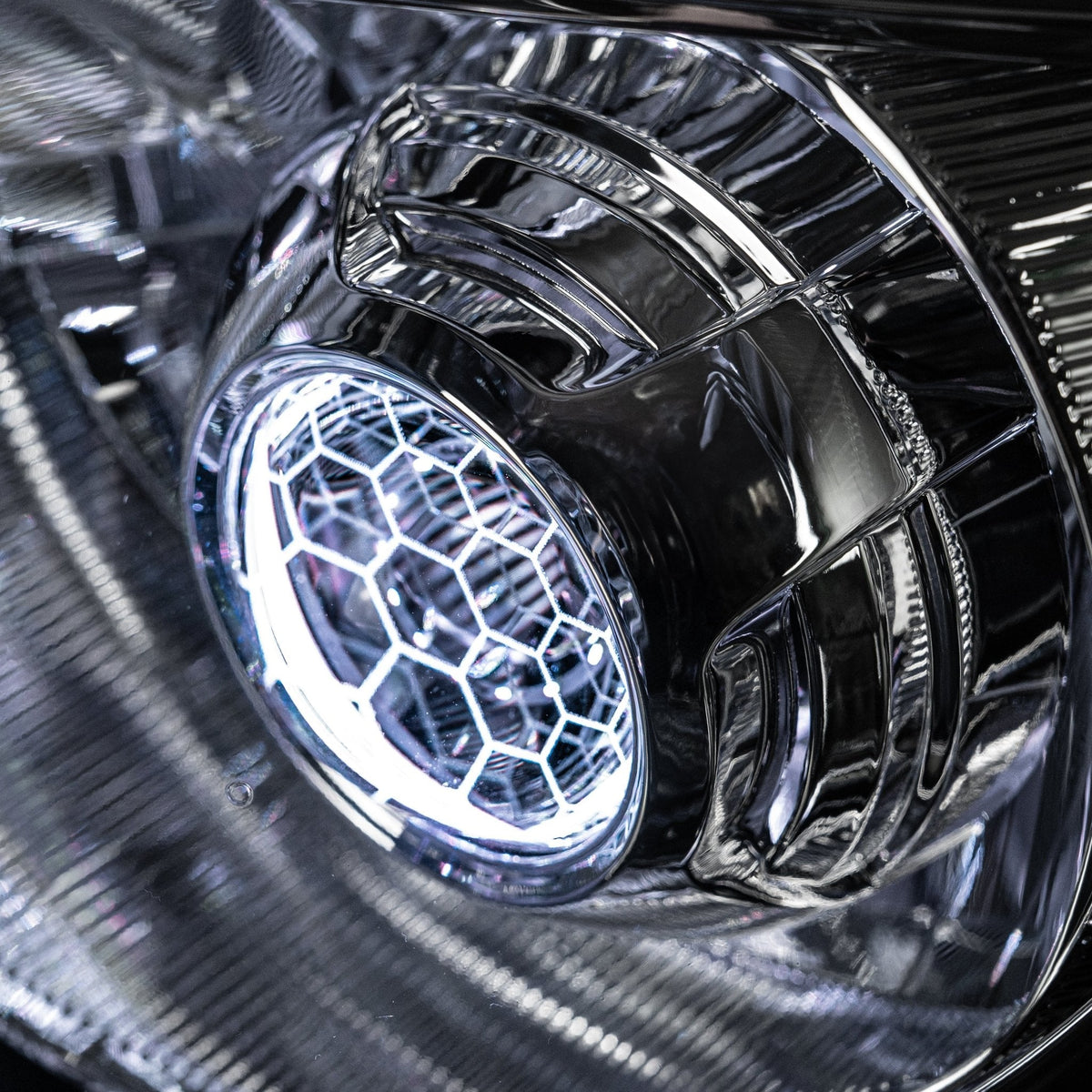 OEM+ Headlights to suit Toyota Prado 120 – 4x4 Offroad Centre
